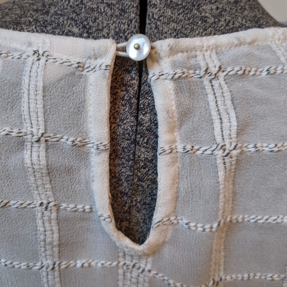 Part Two Copenhagen blouse with ruffled sleeves and textured windowpane pattern - Picture 8 of 8